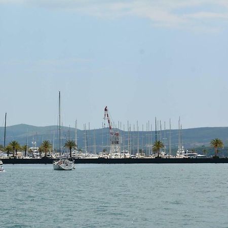 Small Oasis Apartment Tivat Eksteriør bilde